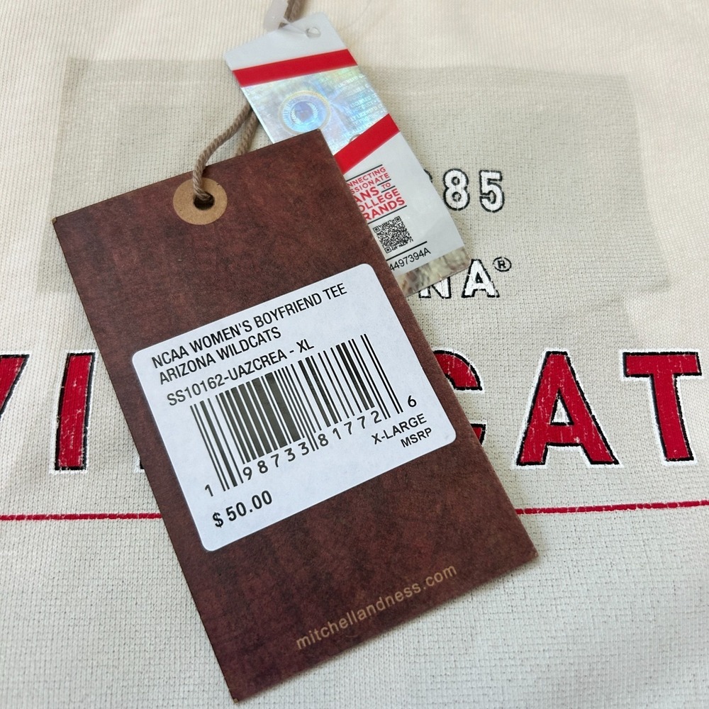 NWT U of A University of Arizona Wildcats Women's XL College Short Sleeve Tshirt - Picture 6 of 12